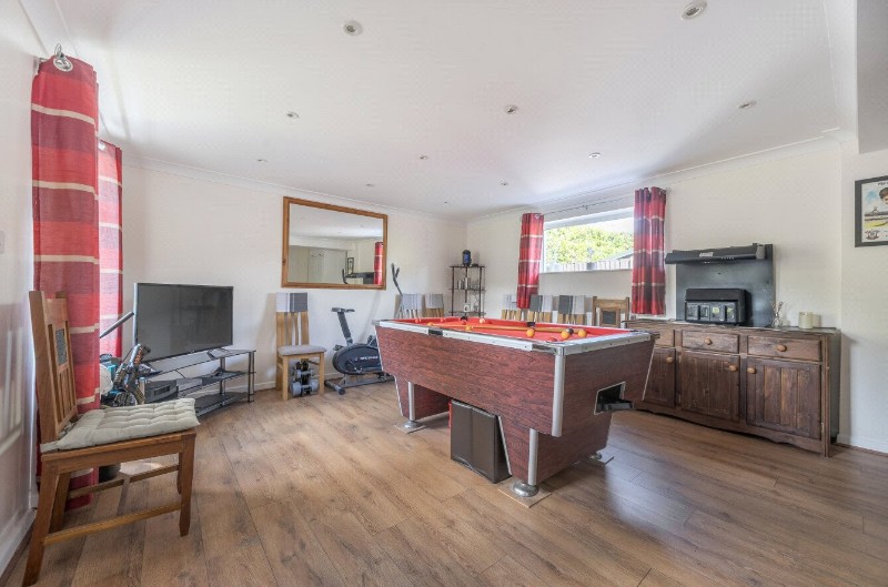 Lower Common Road, Romsey, Hampshire, SO51