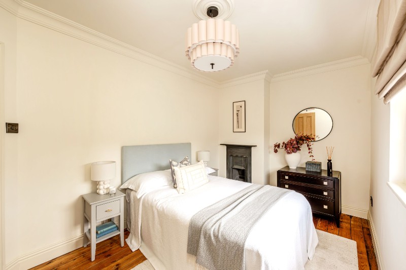 Hill Farm Road, London, W10
