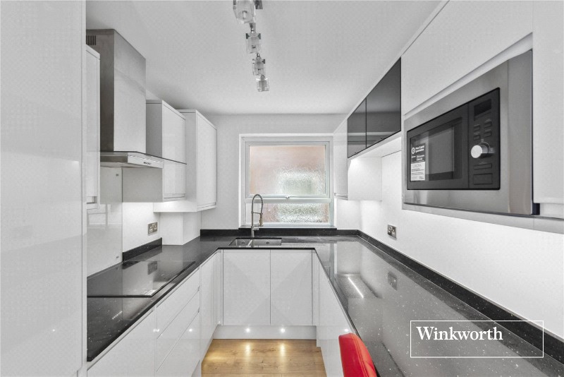 Hendon Lane, Finchley, London, N3