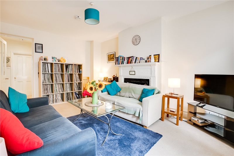 Crookham Road, Fulham/Parsons Green, SW6