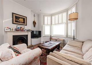 Leighton Gardens, London, NW10