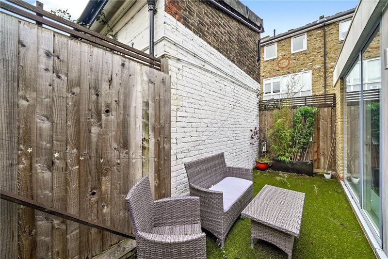 Alt Grove, London, SW19