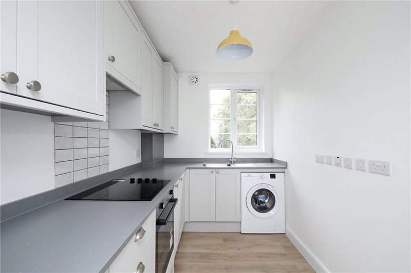 Manor Court, Manor Gardens, London, W3