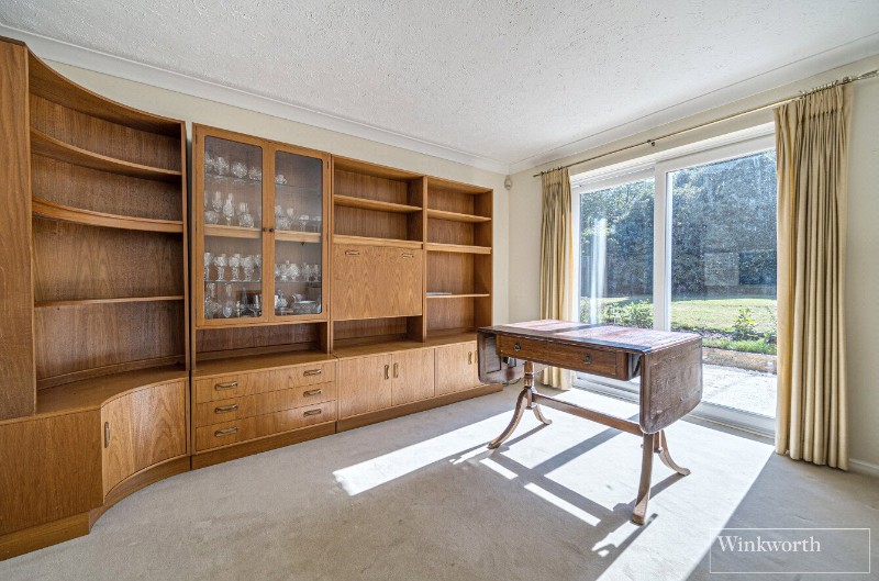 Lambourne Drive, Bagshot, Surrey, GU19