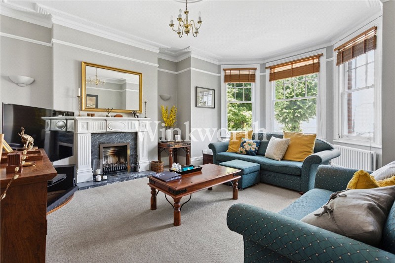 Lakeside Road, London, N13
