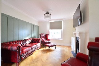 Lizban Street, London, SE3