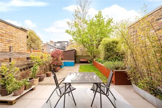 Purves Road, London, NW10