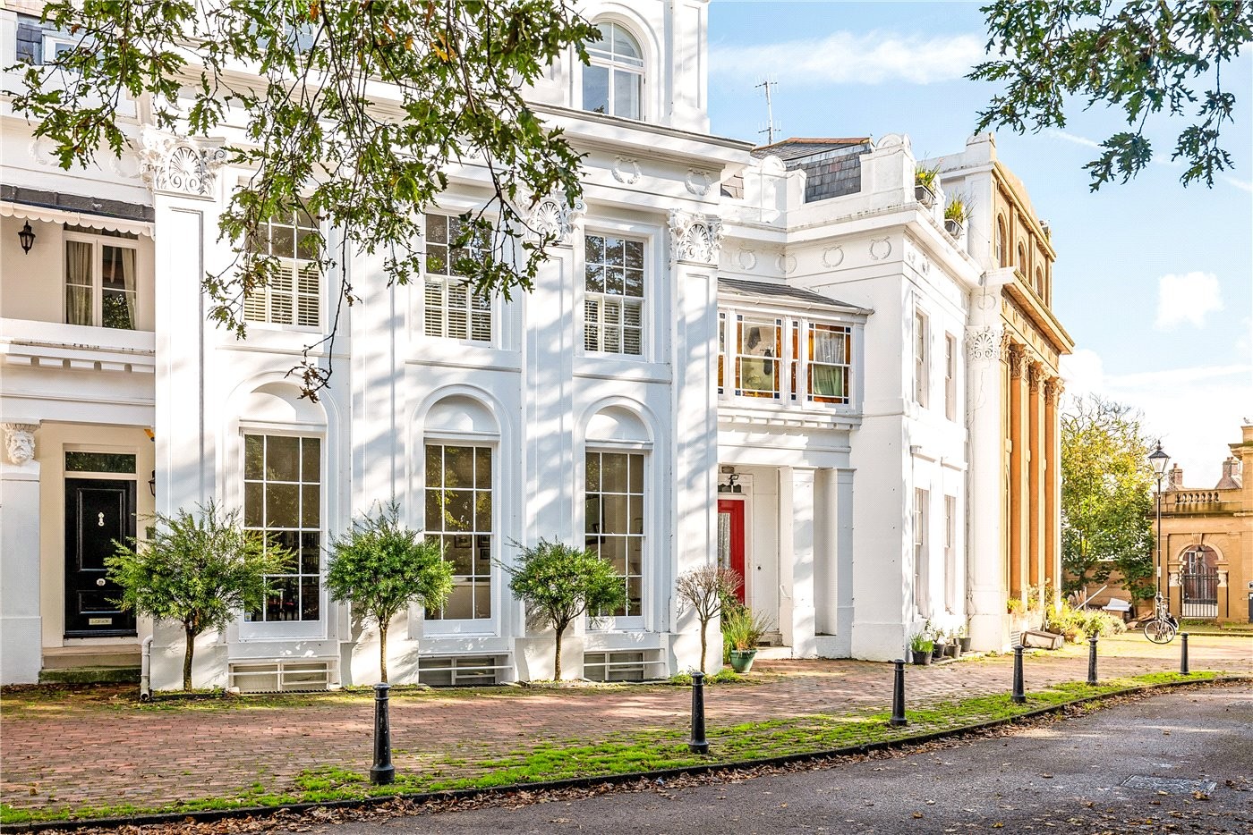 Worthing Estate & Letting Agents Winkworth Estate Agents in Worthing BN11