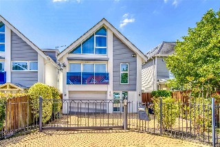 Dorset Lake Avenue, Lilliput, Poole, BH14