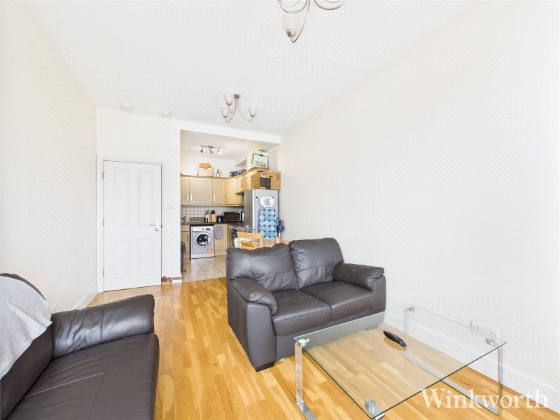 Grosvenor Parade, Uxbridge Road, Ealing, London, W5