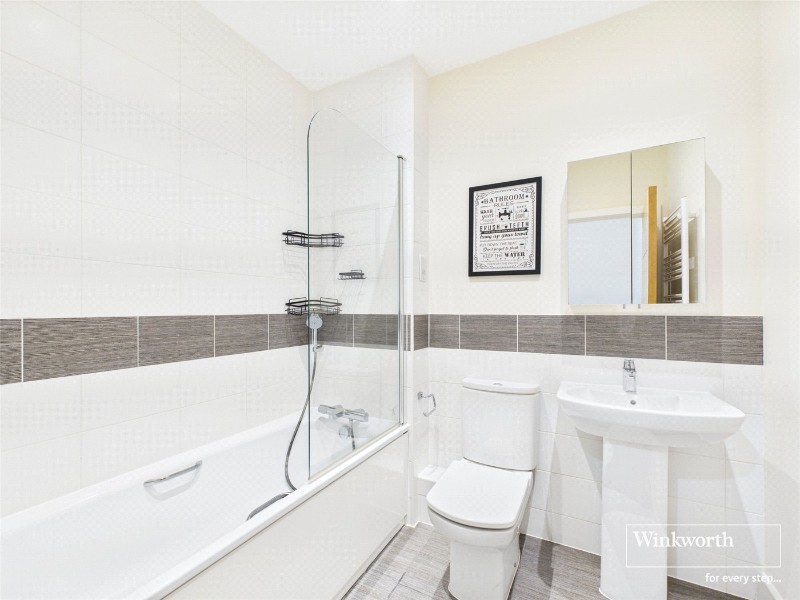 Haden Square, Reading, Berkshire, RG1