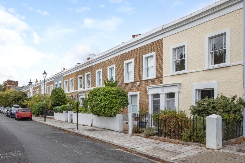 Meadow Road, London, SW8