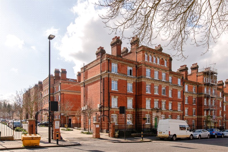 Peabody Estate, Rosendale Road, London, SE24