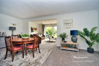 Colborne Way, Worcester Park, KT4