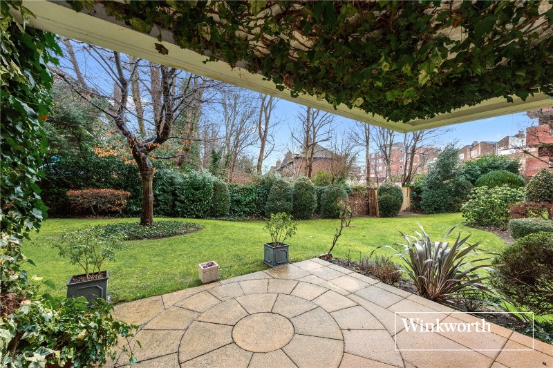 Spencer Close, Finchley, London, N3