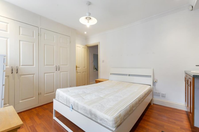 Hayles Street, SE11