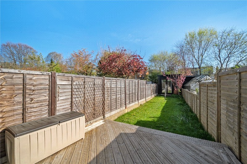Adams Park Road, Farnham, Surrey, GU9