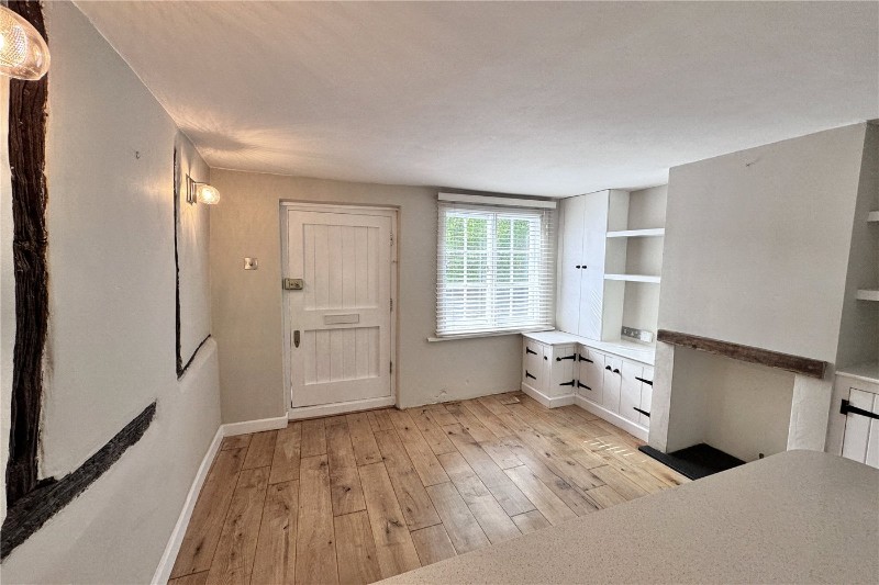 Wycombe End, Beaconsfield, HP9