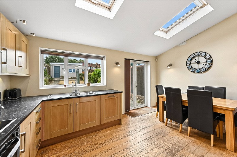 Aviemore Way, Beckenham, BR3