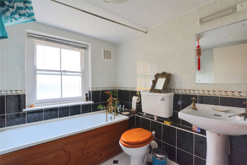 Vanbrugh Park Road West, London, SE3