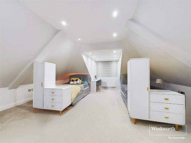 Queens Way, Hendon, London, NW4