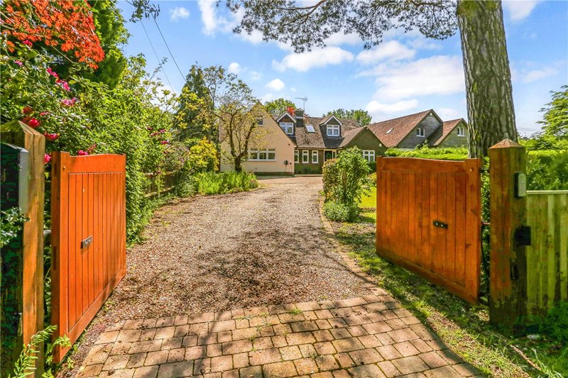 Seale Lane, Seale, Farnham, Surrey, GU10