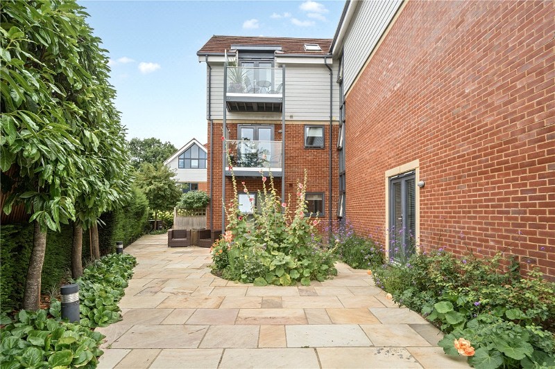 Duttons Road, Romsey, Hampshire, SO51
