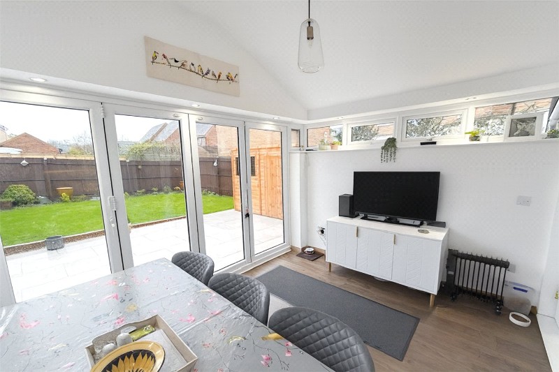 Chepstow Drive, Bourne, Lincolnshire, PE10