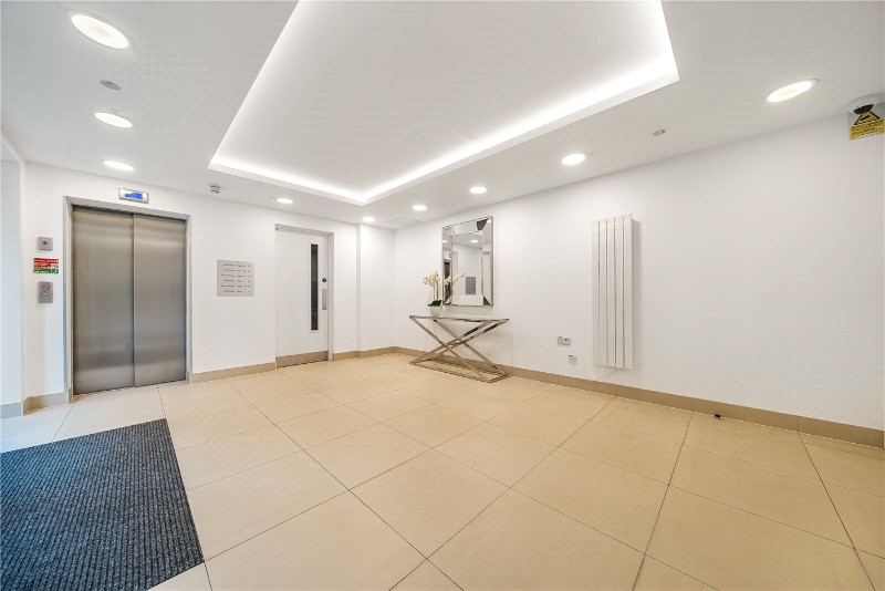 Kingman Way, Newbury, Berkshire, RG14