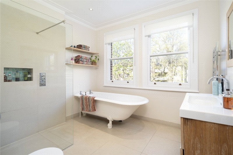 Holmbush Road, London, SW15