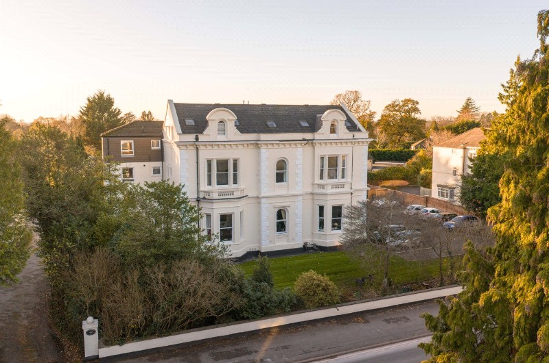 Kenilworth Road, Leamington Spa, Warwickshire, CV32