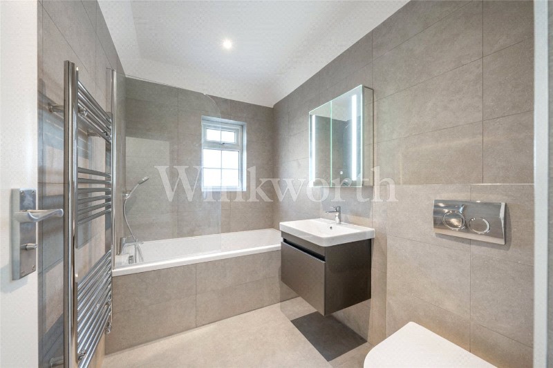 Ravenscroft Avenue, London, NW11