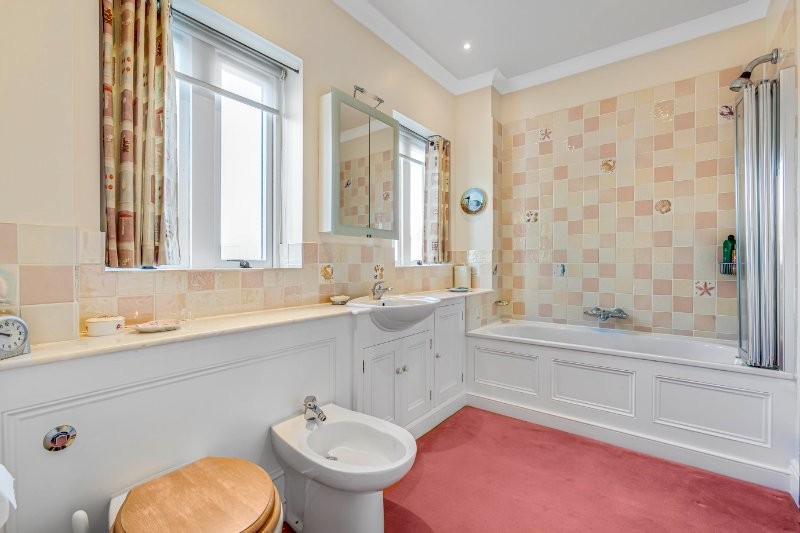 Grange Road, Barnes, London, SW13