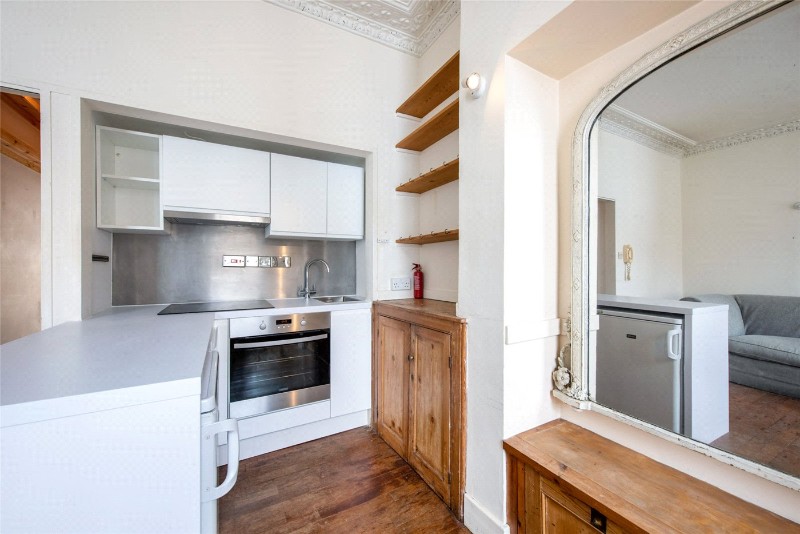 Westmoreland Terrace, London, SW1V