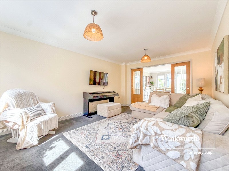Longham Farm Close, Longham, Ferndown, Dorset, BH22