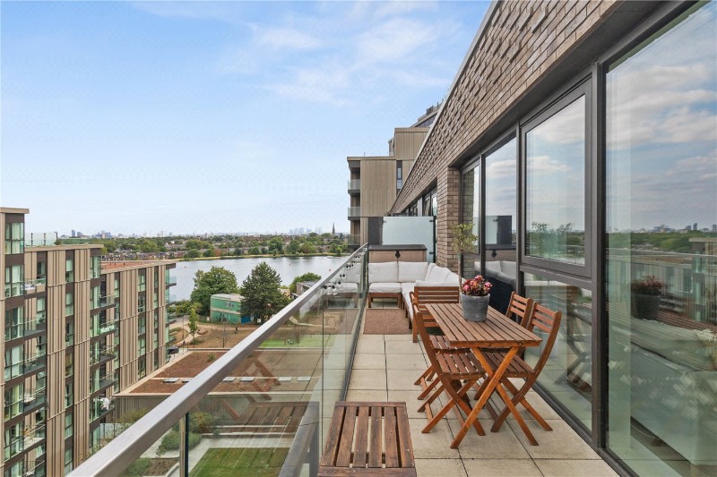 Coster Avenue, London, N4