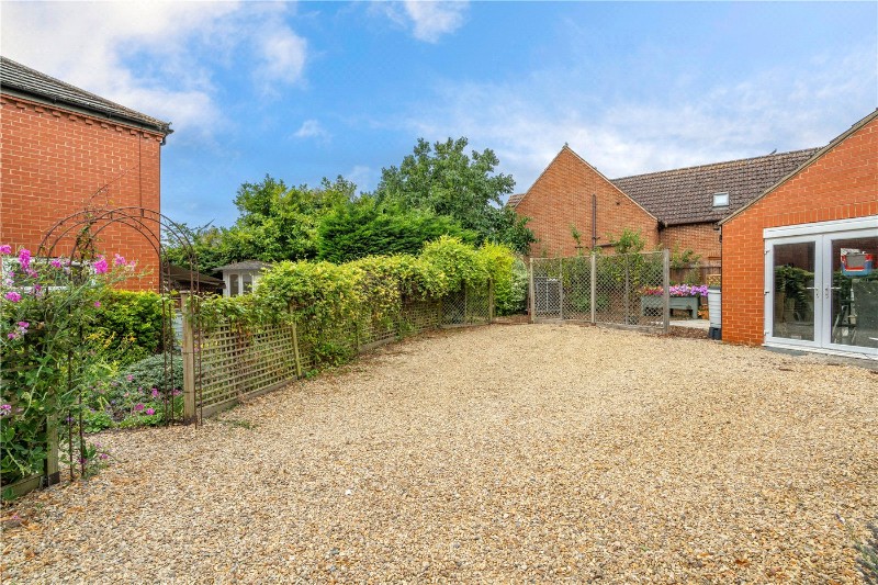 North Road, Bourne, PE10