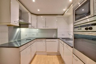 Stretton Mansions, Glaisher Street, Deptford, London, SE8