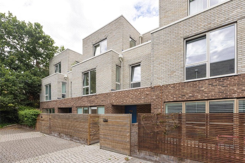 Marston Way, London, SE19