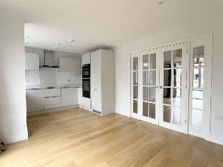 Eversley Gardens, Kings Worthy, Winchester, Hampshire, SO23