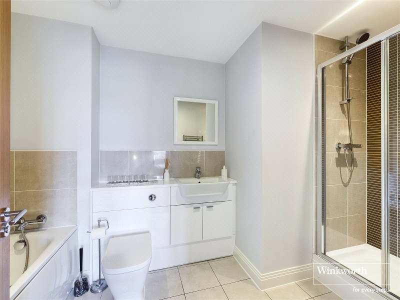 Freshers Grove, Earley, Reading, RG6