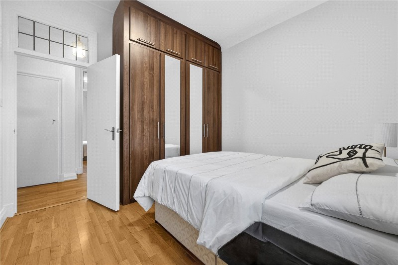 Eyre Court, 3-21 Finchley Road, St John's Wood, London, NW8