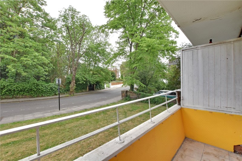 Prendergast Road, London, SE3