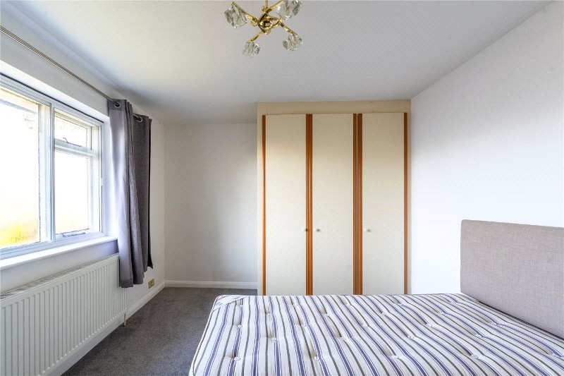 Kingswood Close, Weybridge, Surrey, KT13