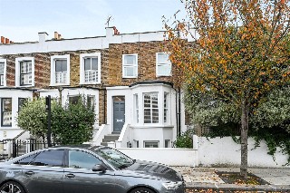 Askew Crescent, London, W12
