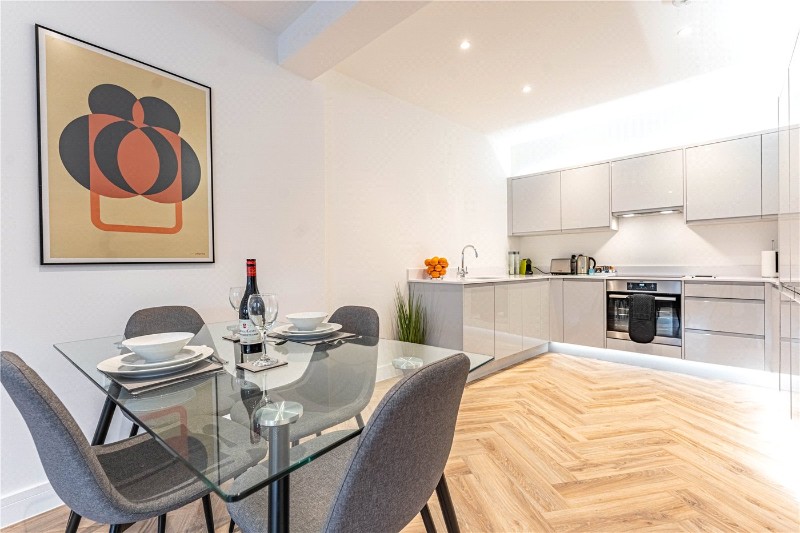 Wellington House, London Street, Reading, RG1
