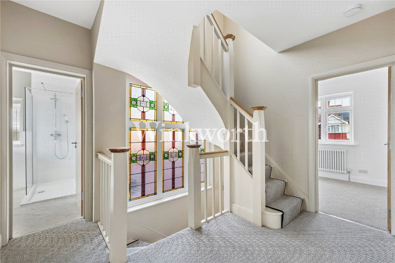 Powys Lane, London, N13