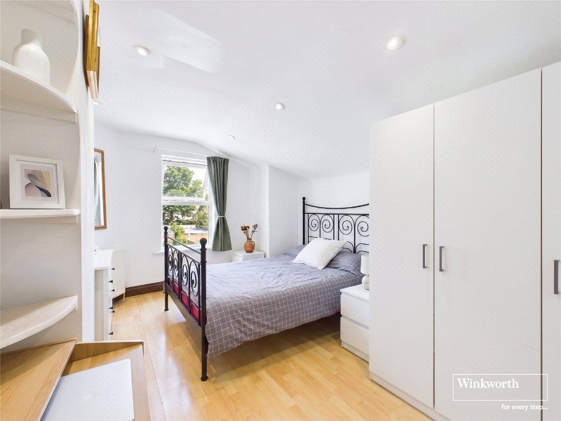 First Avenue, Hendon, London, NW4