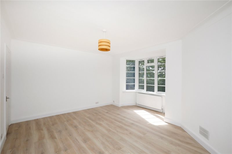 Manor Court, Manor Gardens, London, W3