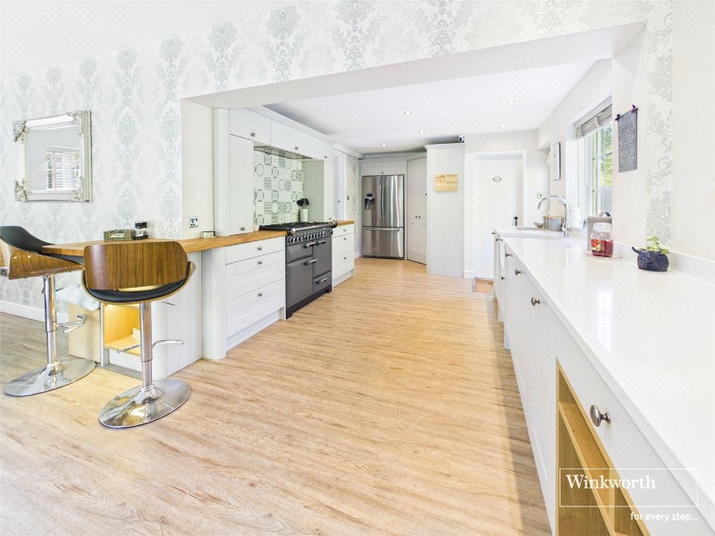 Burys Bank Road, Greenham, Thatcham, Berkshire, RG19